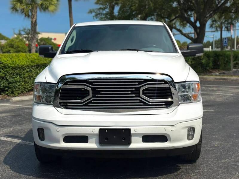 ram ram 1500 classic 2019 1C6RR6LT6KS525990 image